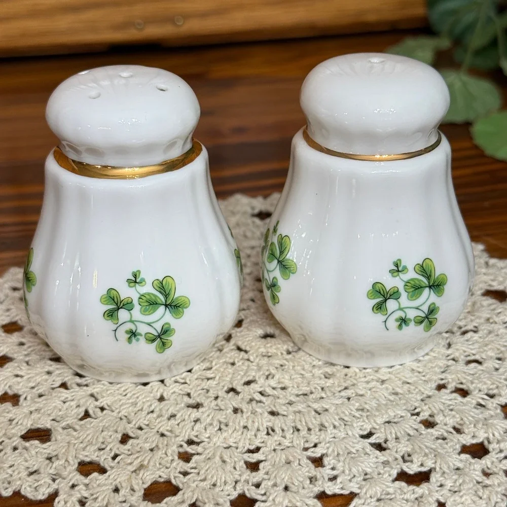 Erin China Salt and Pepper Shakers White Excellent Shamrock Gold Trim